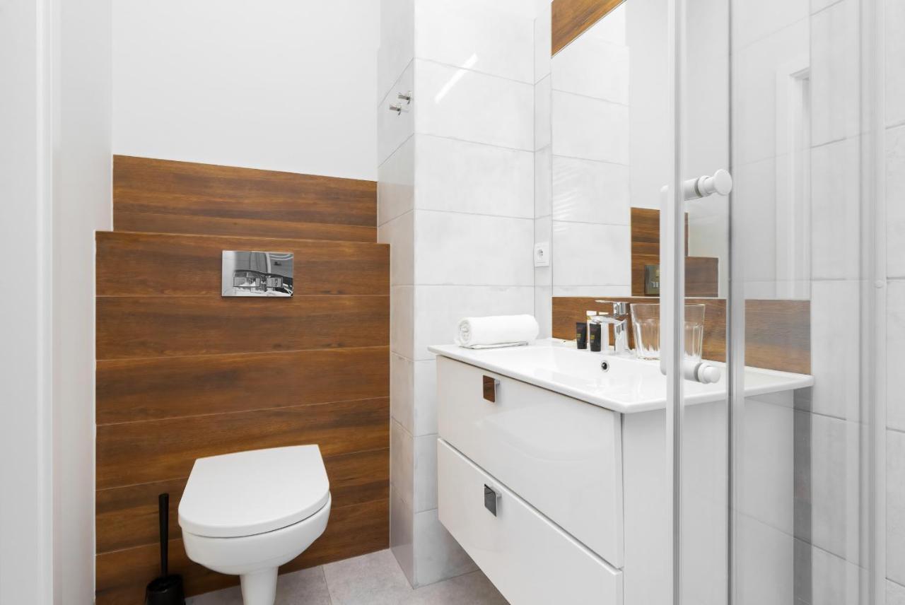 Apartments With Parking Warsaw Business Center By Noclegi Renters Exteriér fotografie